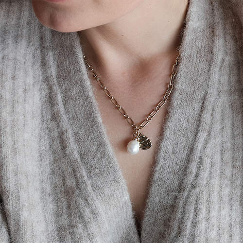 A&C Oslo Waves & Pearls Bunch Necklace