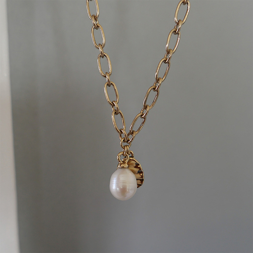 A&C Oslo Waves & Pearls Bunch Necklace
